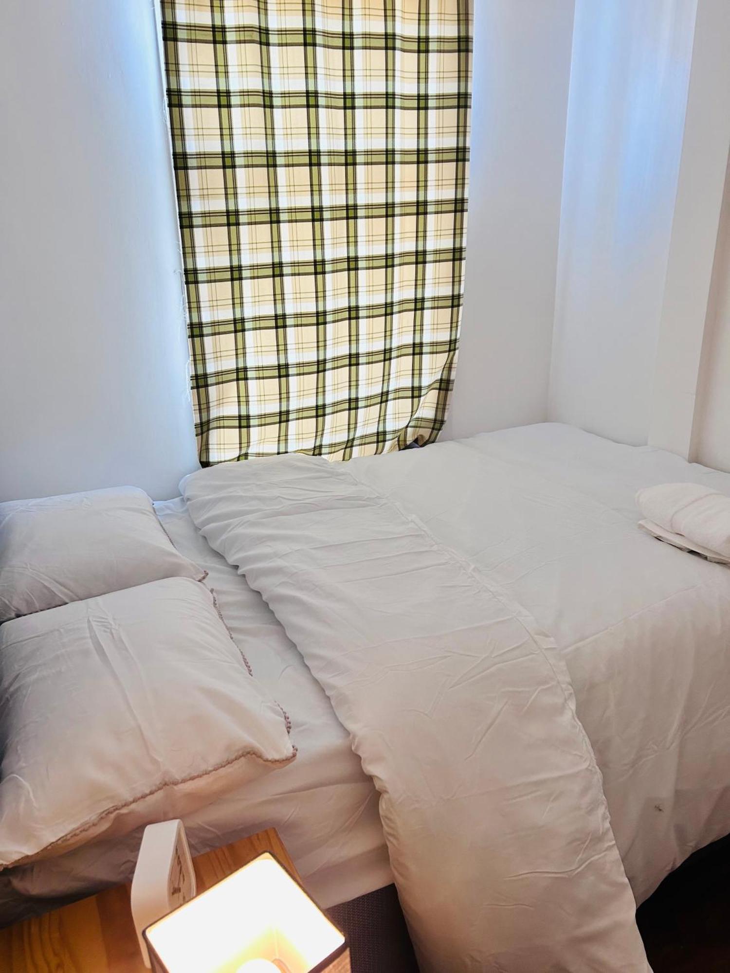 Charming Double Bed In New Moston